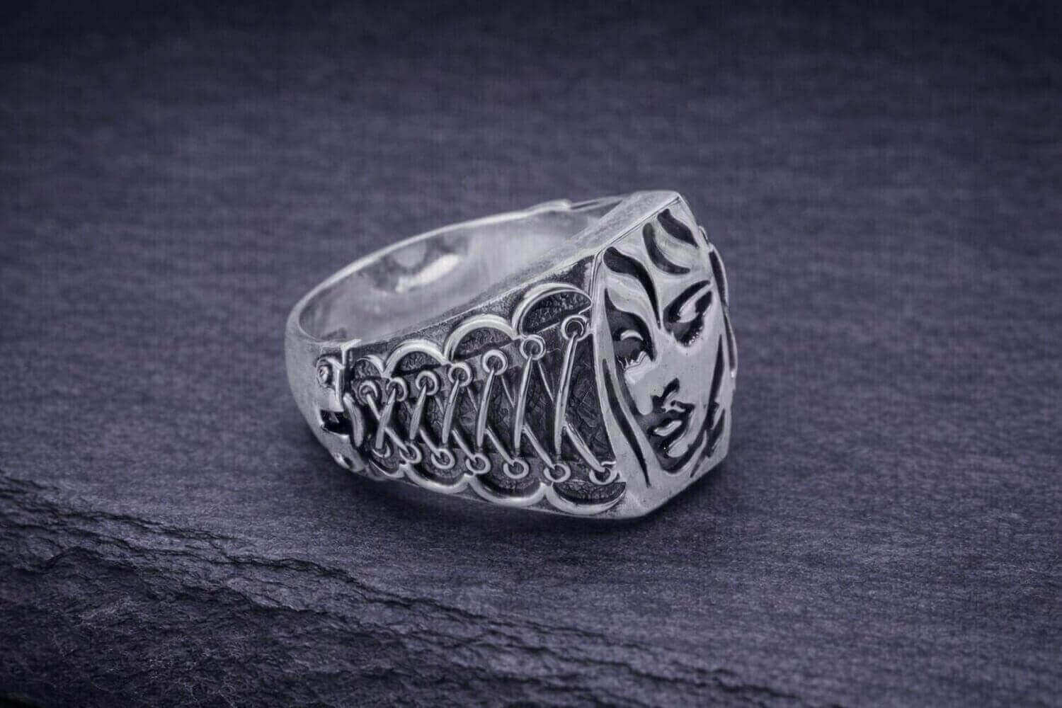 Silver Goddess Face Signet Ring – Casa Isa Jewelry