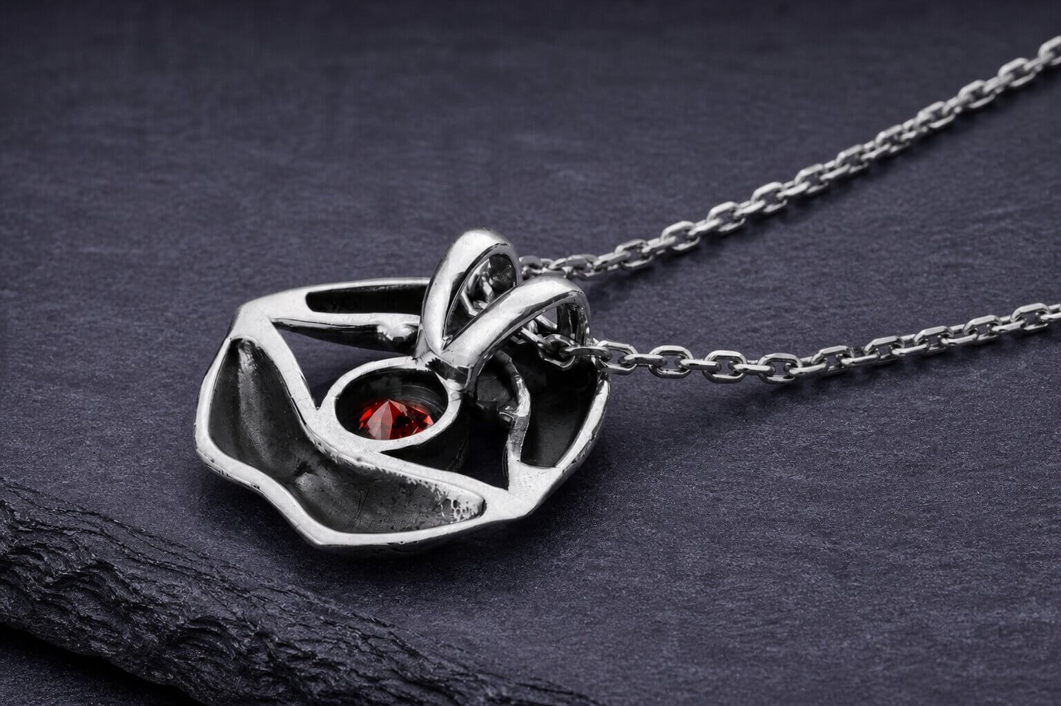 Sterling Silver Lips Pendant Necklace